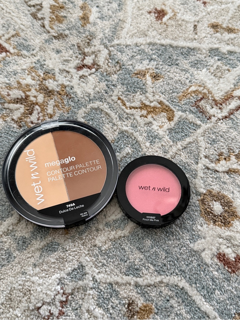 wet n wild Megaglo Contour Palette & Pink Blush Duo - Tan & Pink